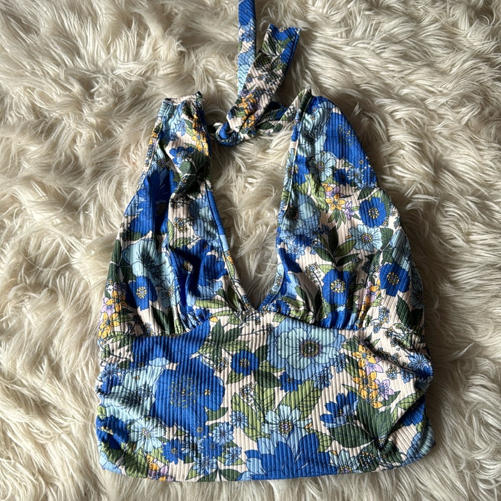 Women’s halter top